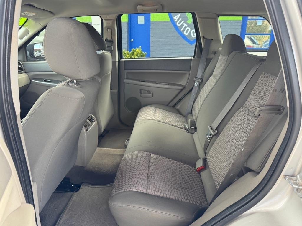 Jeep Grand Cherokee Laredo 4WD 2008