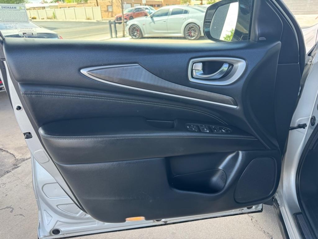 Infiniti QX60 PURE 2020