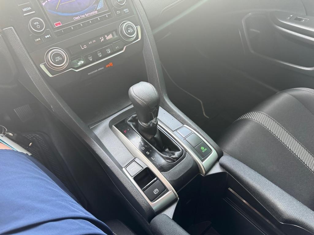 Honda Civic LX Sedan CVT 2016