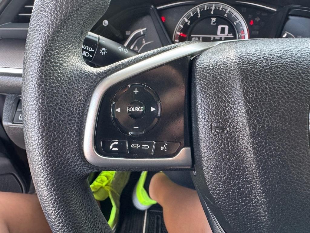 Honda Civic LX Sedan CVT 2016