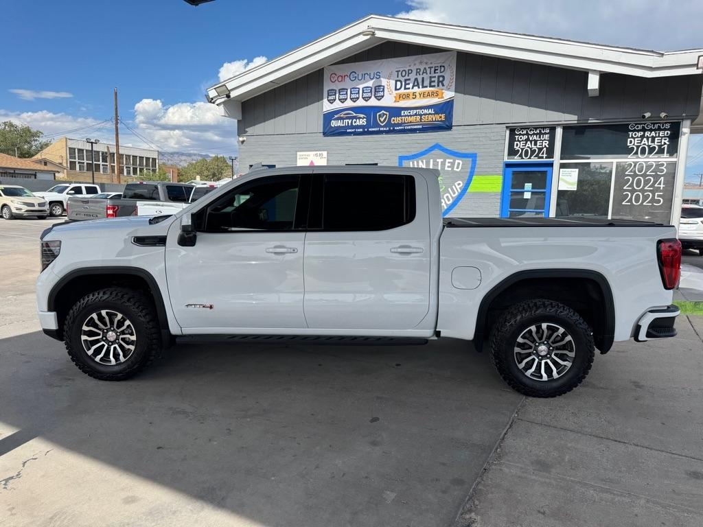GMC Sierra 1500 4WD Crew Cab 147" AT4 2023