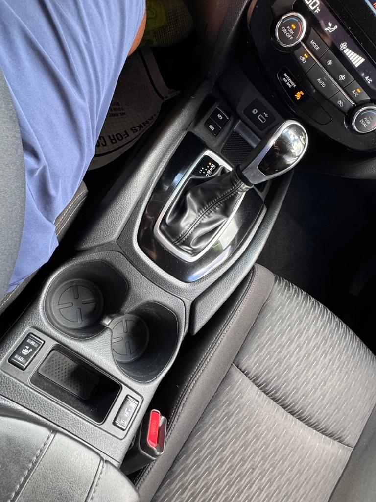 Nissan Rogue AWD SV 2020