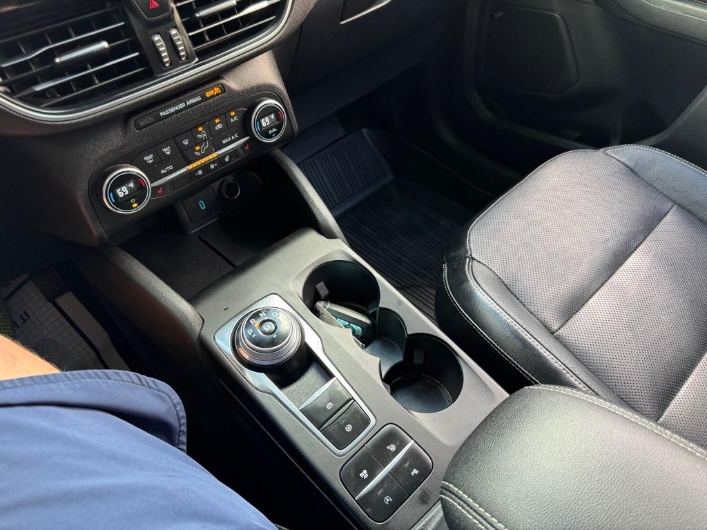 Ford Escape Titanium AWD 2020