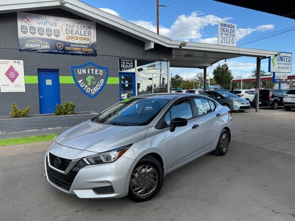 Nissan Versa S CVT 2020