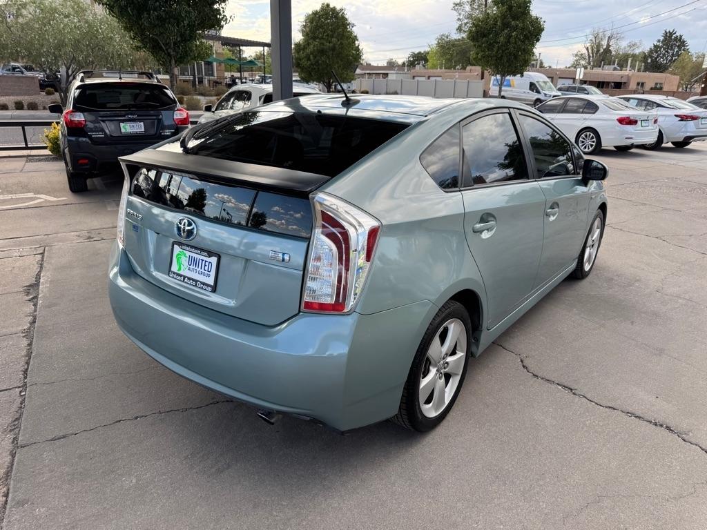 Toyota Prius 5dr HB Three (Natl) 2012