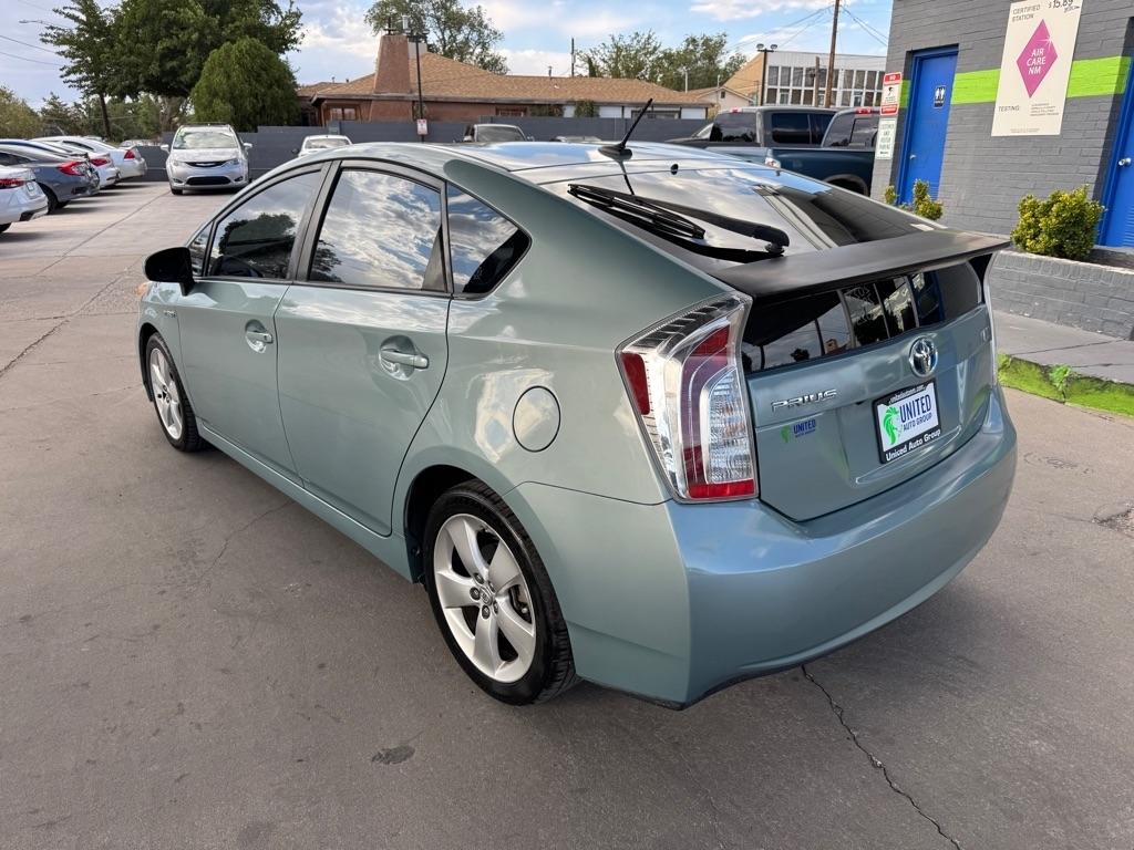 Toyota Prius 5dr HB Three (Natl) 2012