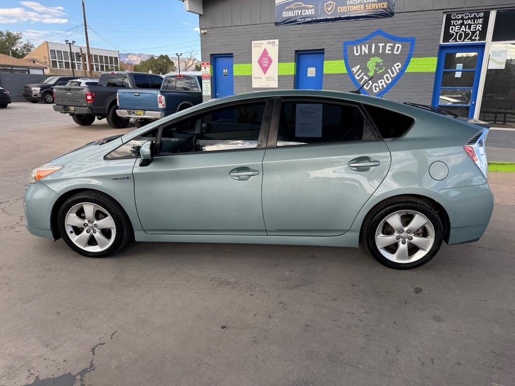 Toyota Prius 5dr HB Three (Natl) 2012