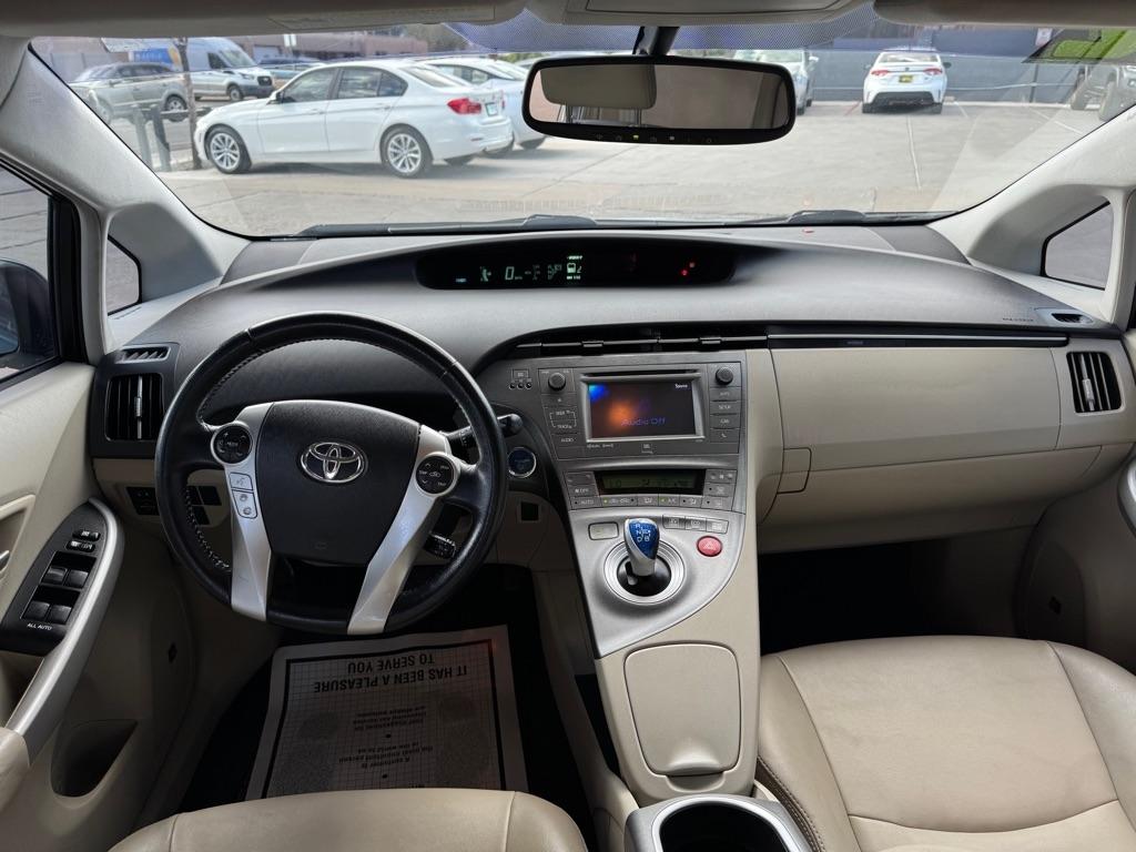 Toyota Prius 5dr HB Three (Natl) 2012
