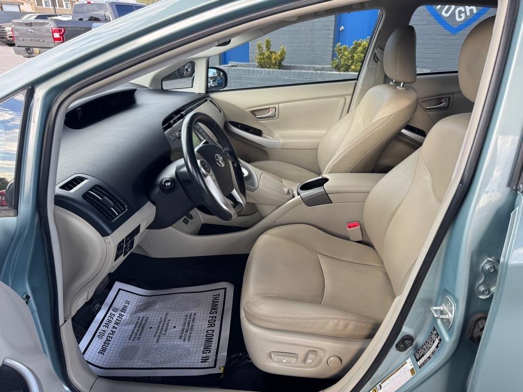 Toyota Prius 5dr HB Three (Natl) 2012