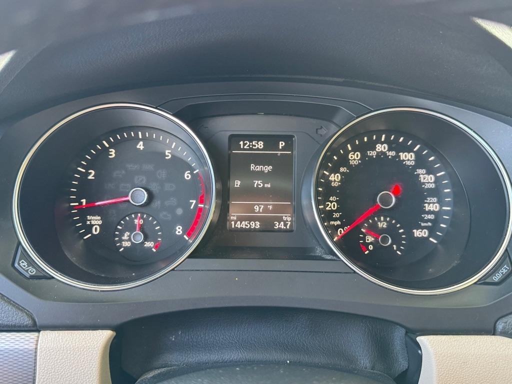 Toyota Prius 5dr HB Three (Natl) 2012