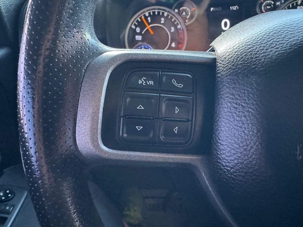 RAM 2500 Tradesman 4x4 Crew Cab 6'4" Box 2019