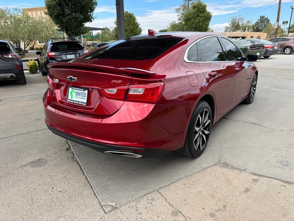 Chevrolet Malibu 4dr Sdn RS 2024