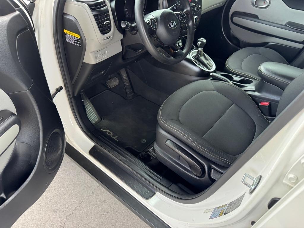 Kia Soul 5dr Wgn Auto + 2015
