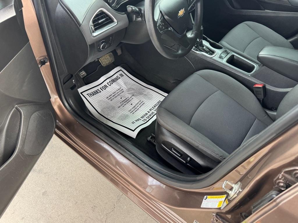 Chevrolet Cruze 4dr HB LT 2019