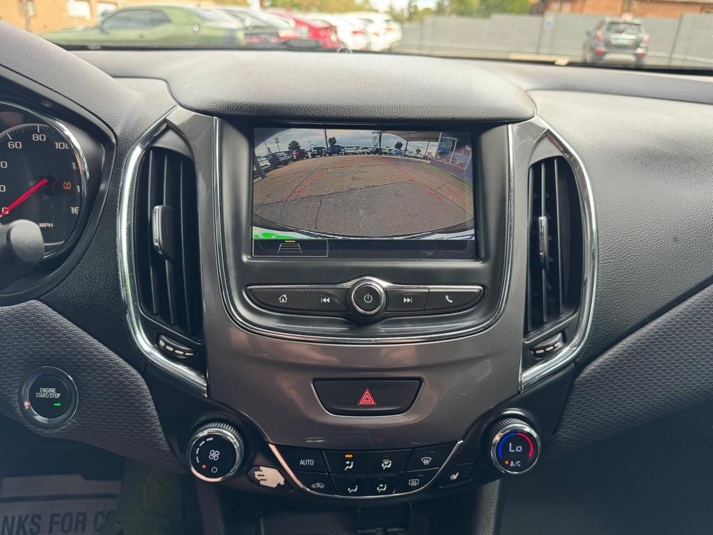 Chevrolet Cruze 4dr HB LT 2019