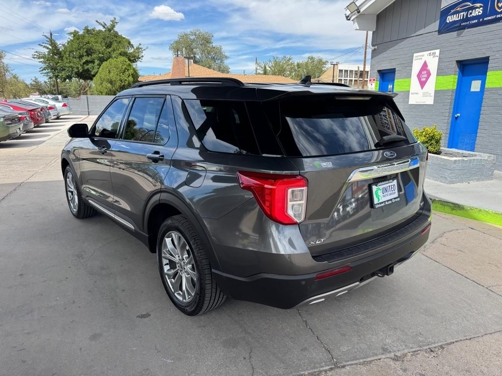 Ford Explorer XLT 4WD 2020