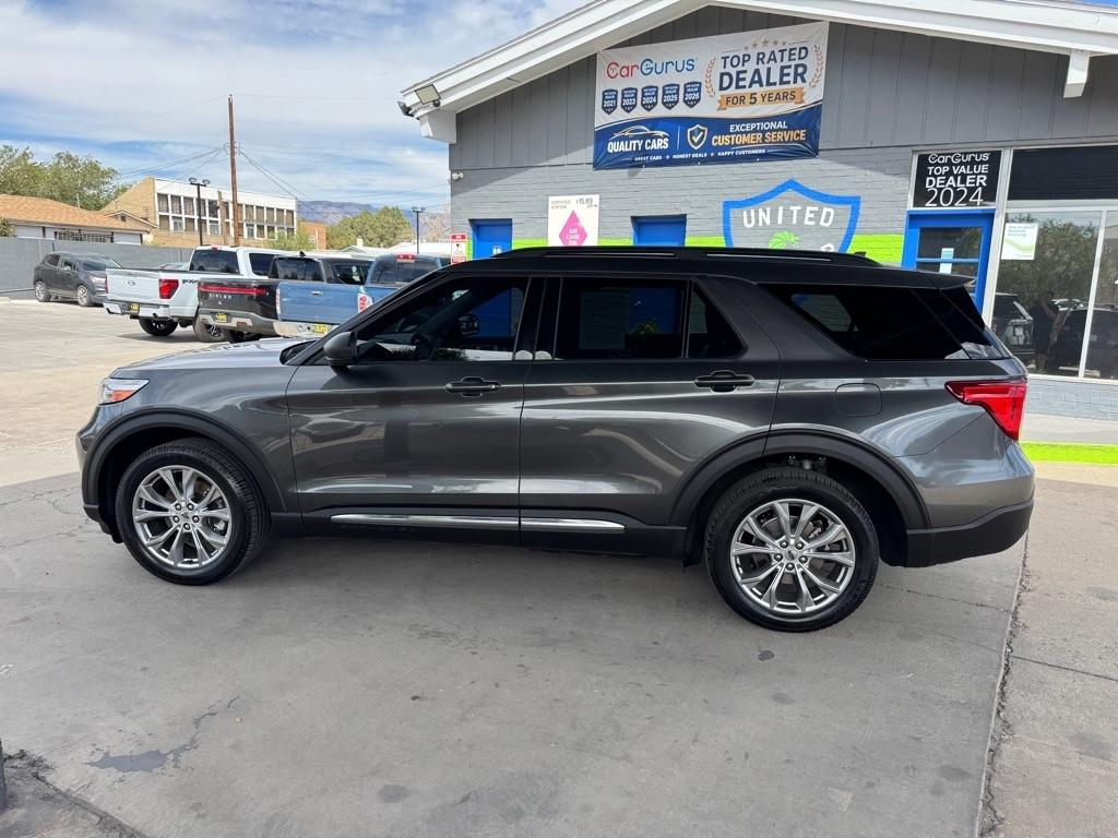 Ford Explorer XLT 4WD 2020