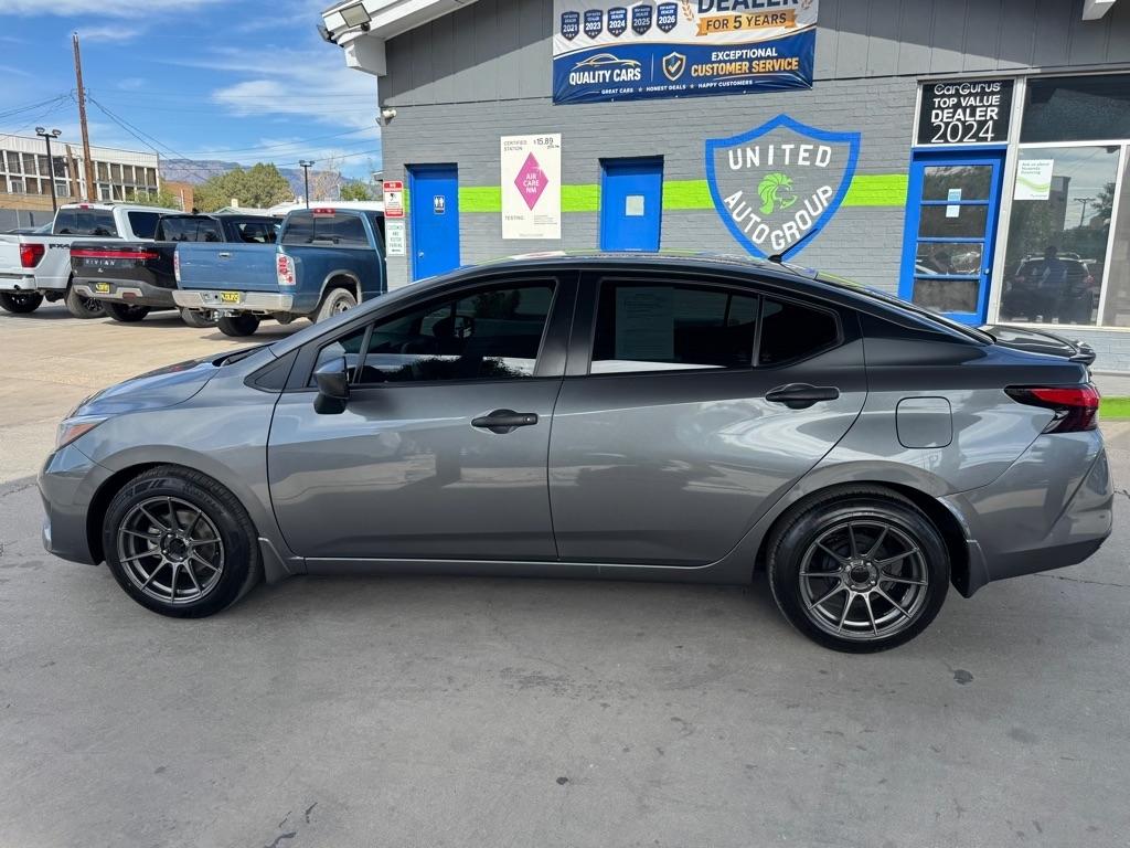 Nissan Versa S CVT 2025