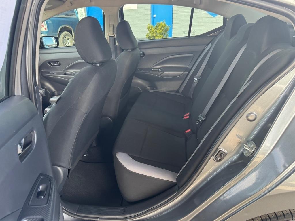 Nissan Versa S CVT 2025