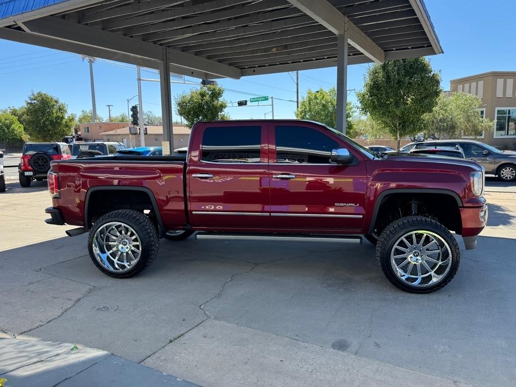 GMC Sierra 1500 4WD Crew Cab 143.5" Denali 2017