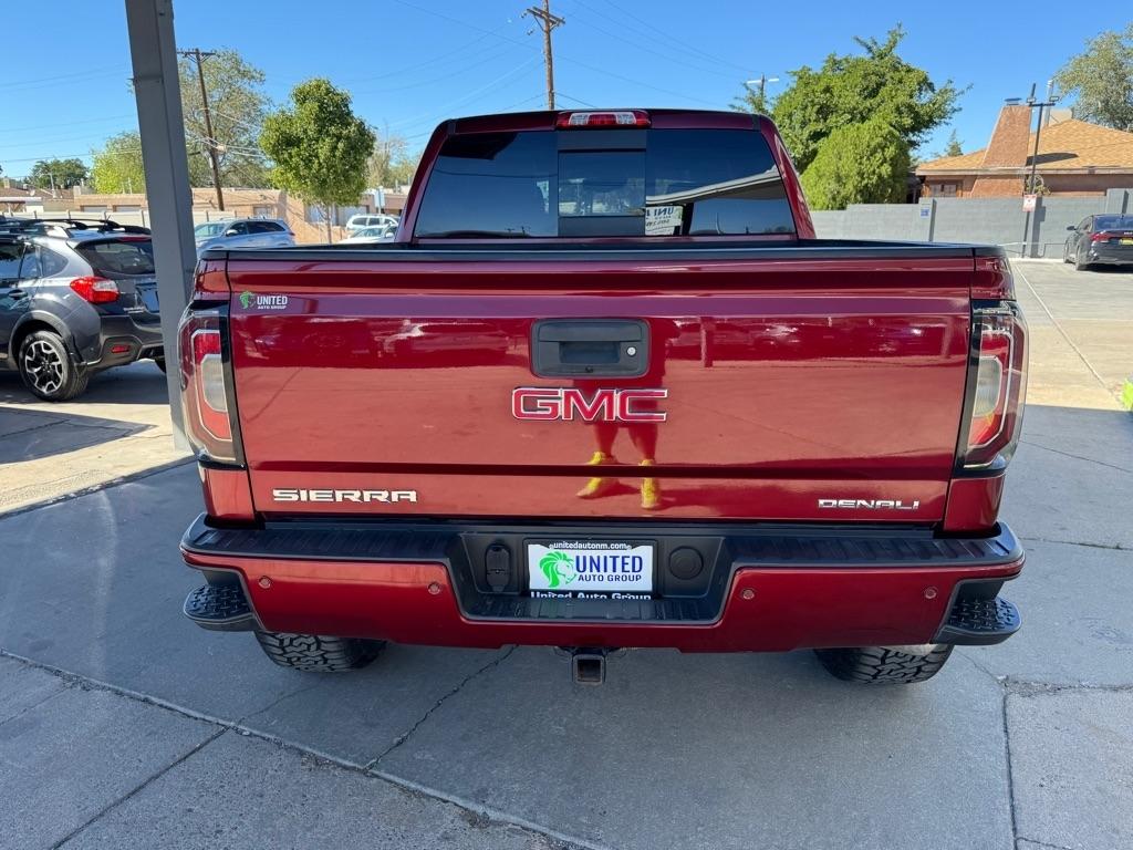 GMC Sierra 1500 4WD Crew Cab 143.5" Denali 2017