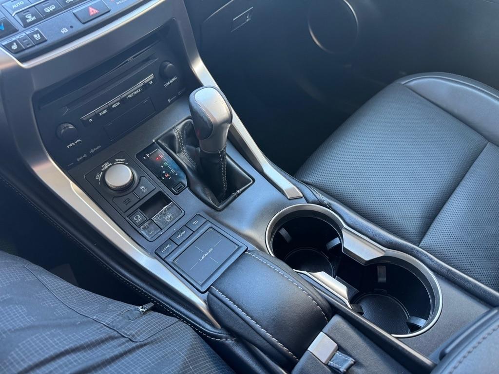 Lexus NX 200t AWD 4dr 2015