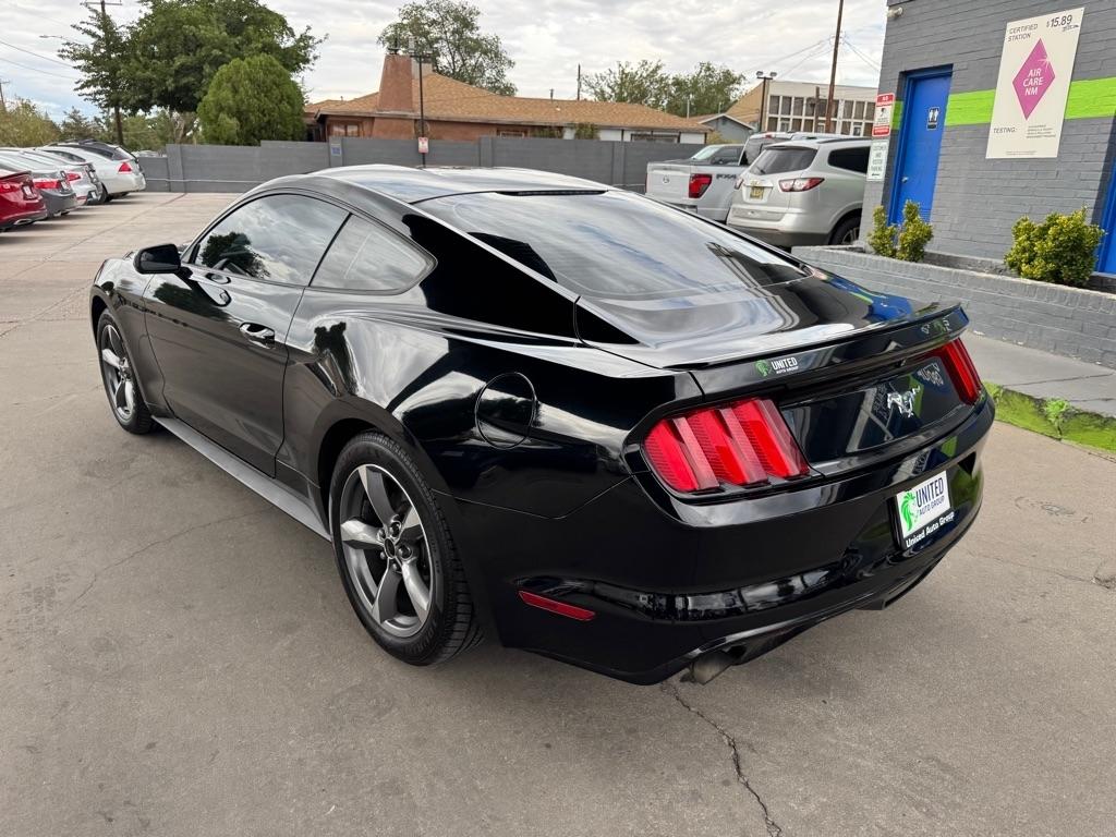Ford Mustang 2dr Fastback EcoBoost 2015