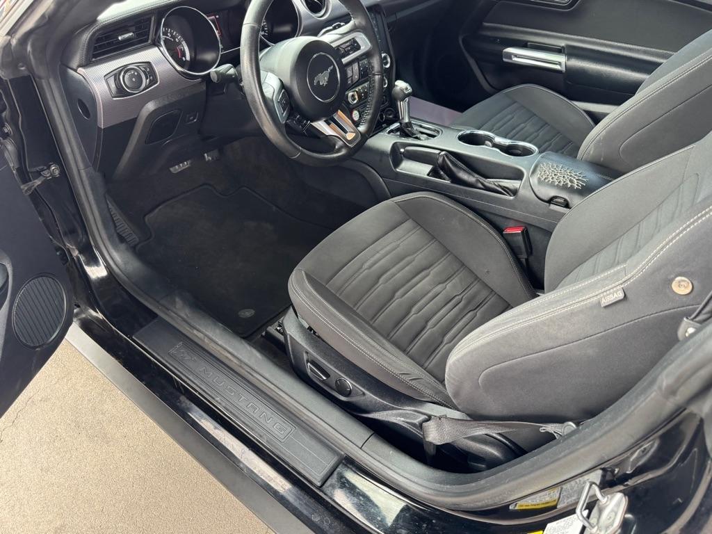 Ford Mustang 2dr Fastback EcoBoost 2015