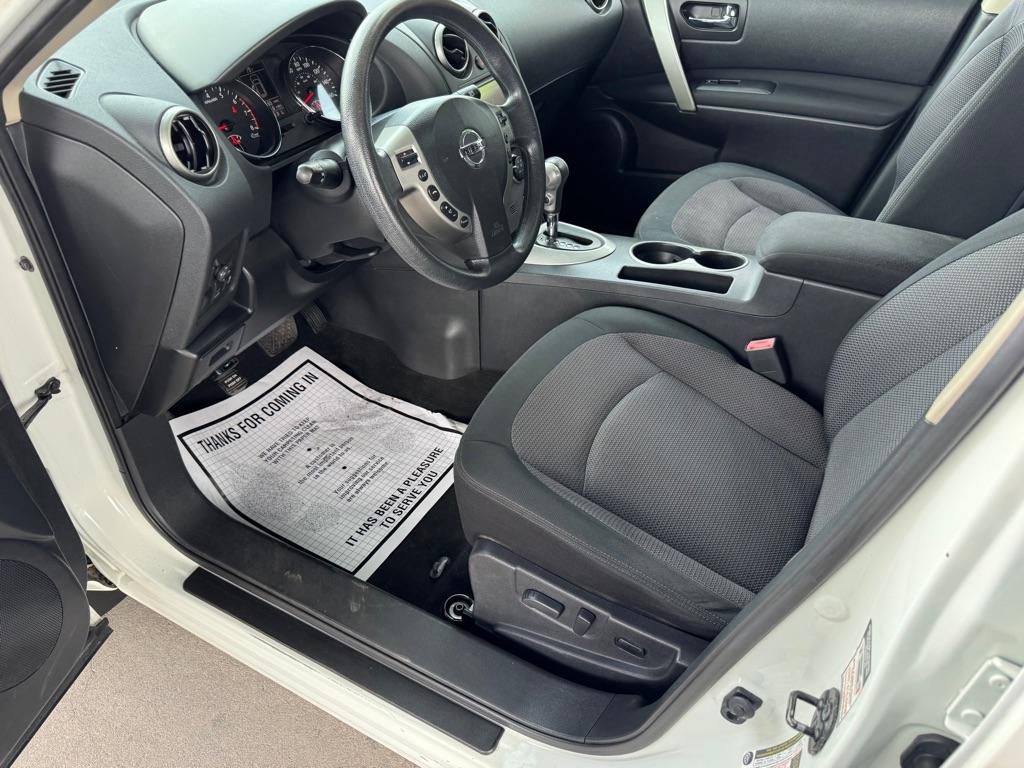 Nissan Rogue AWD 4dr SV 2011