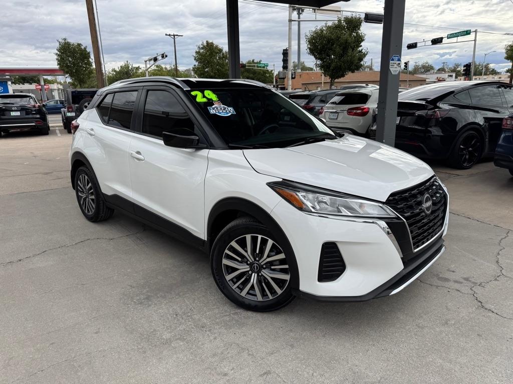 Nissan Kicks SV FWD 2024