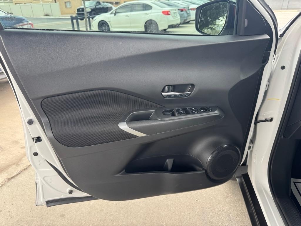 Nissan Kicks SV FWD 2024