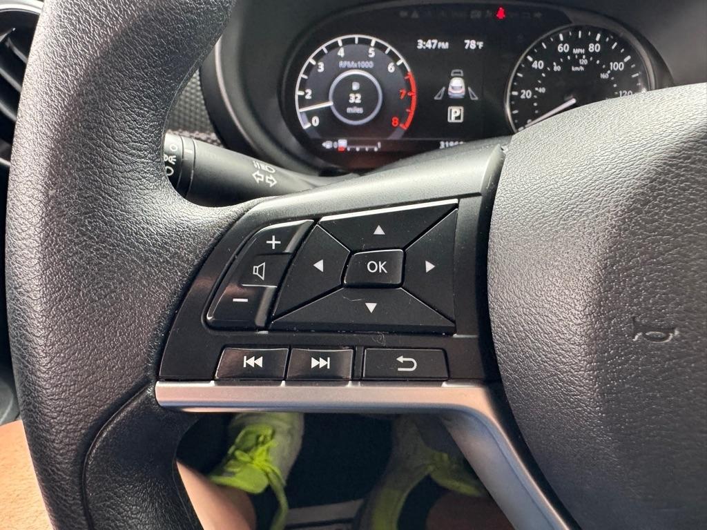 Nissan Kicks SV FWD 2024
