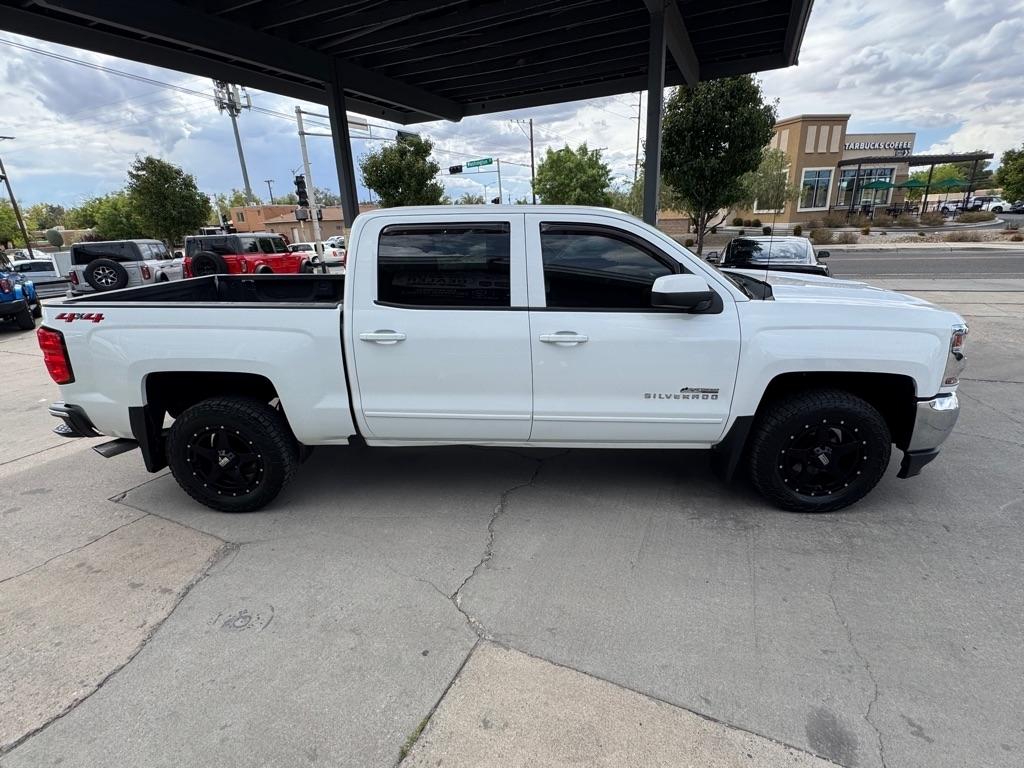 Chevrolet Silverado 1500 4WD Crew Cab 143.5" LT w/1LT 2018