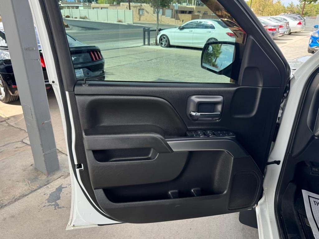 Chevrolet Silverado 1500 4WD Crew Cab 143.5" LT w/1LT 2018