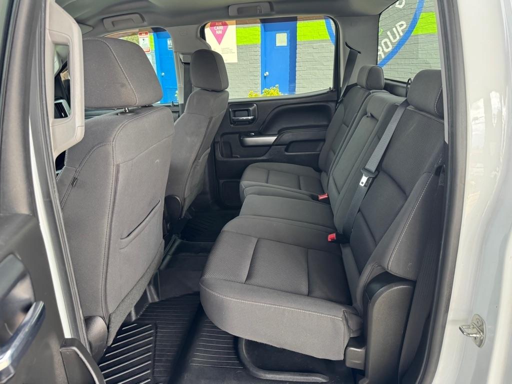 Chevrolet Silverado 1500 4WD Crew Cab 143.5" LT w/1LT 2018