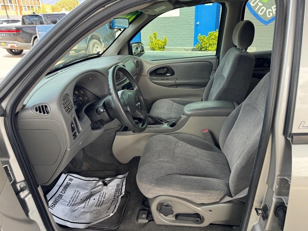 Chevrolet TrailBlazer 4dr 2WD LS 2004