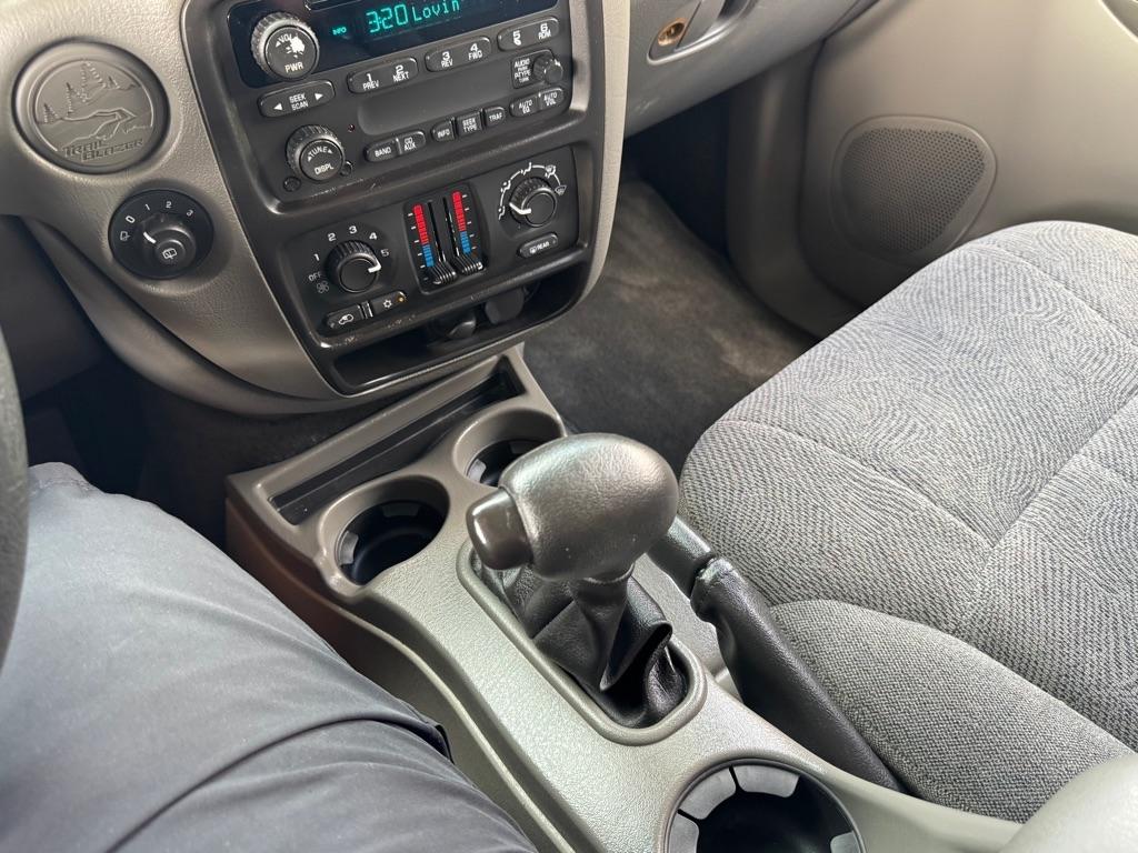 Chevrolet TrailBlazer 4dr 2WD LS 2004