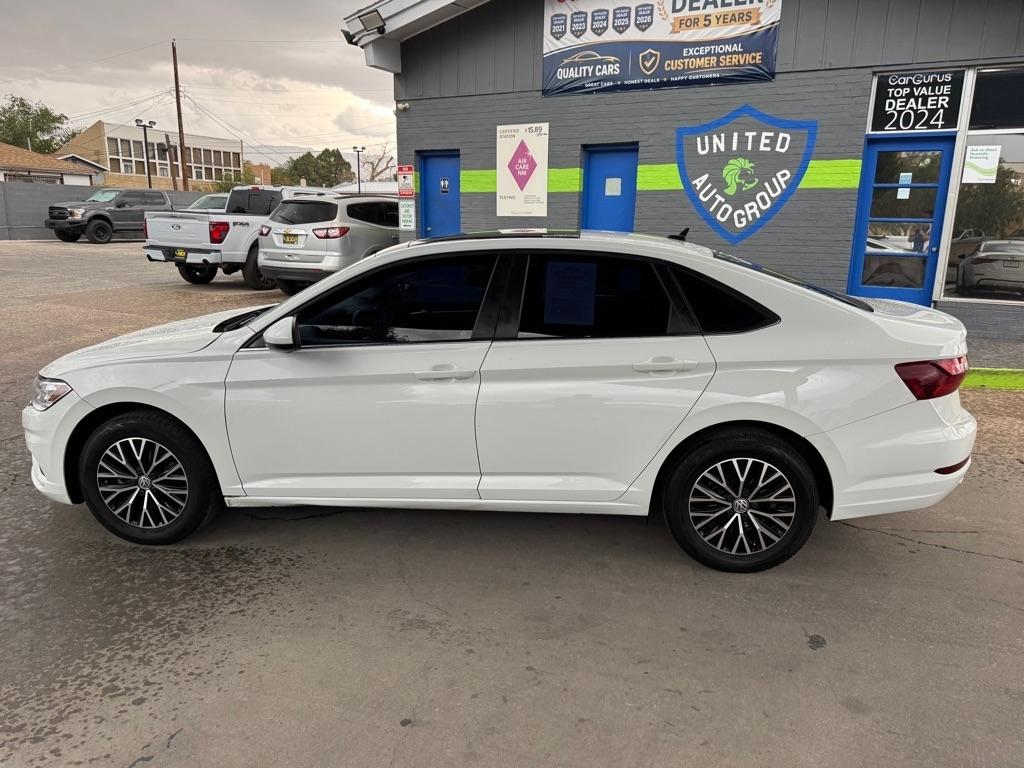 Volkswagen Jetta R-Line Auto 2021