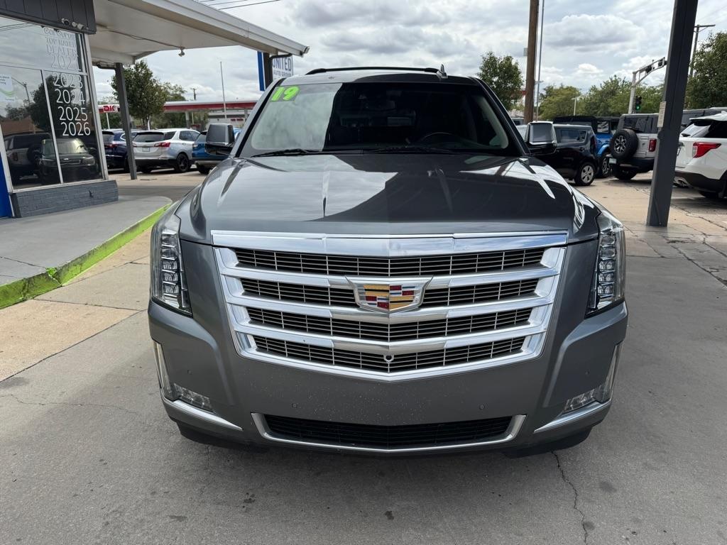Cadillac Escalade 4WD 4dr Luxury 2019