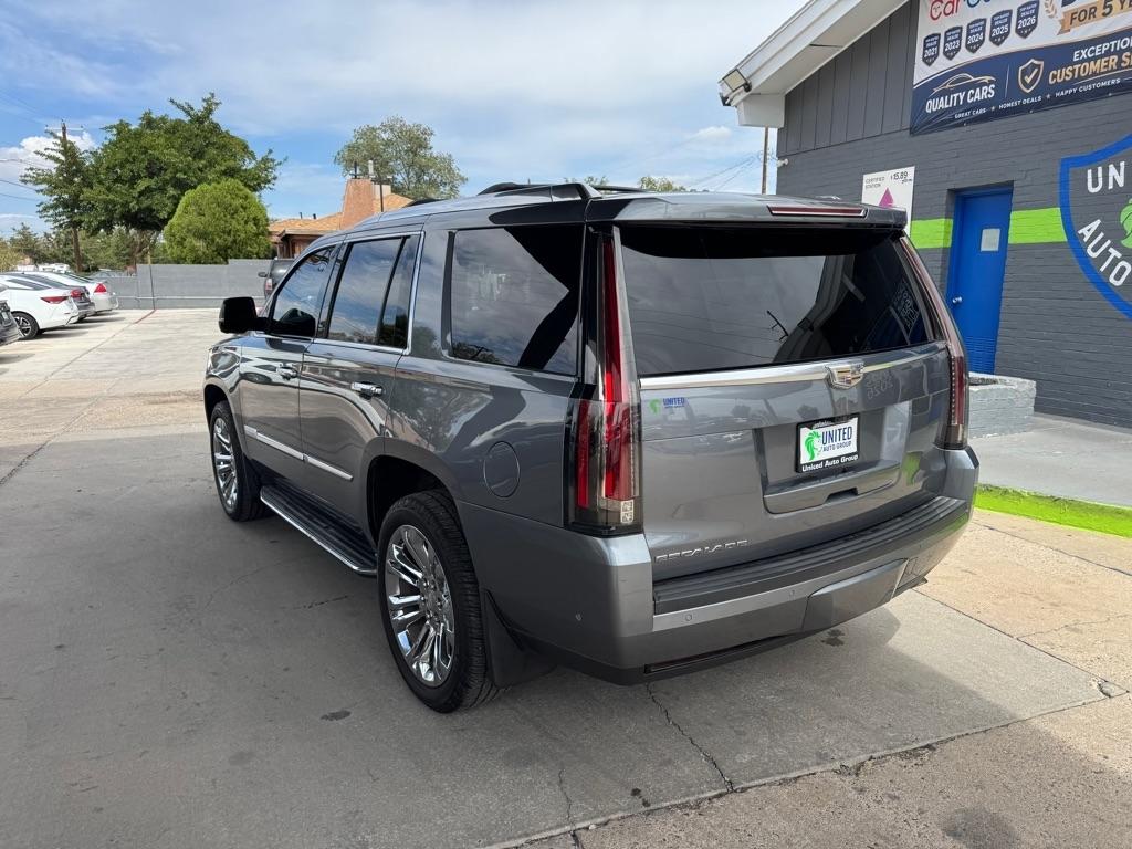 Cadillac Escalade 4WD 4dr Luxury 2019
