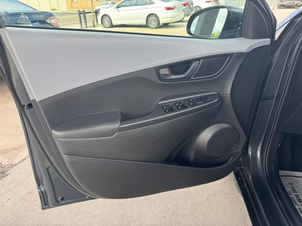 Hyundai Kona SEL Auto FWD 2019