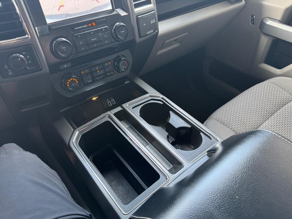 Ford F-150 4WD SuperCrew 145" King Ranch 2016