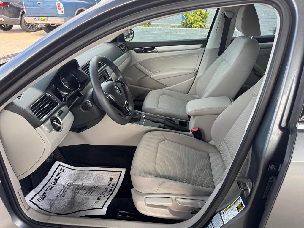 Volkswagen Passat 1.8T S Auto 2017