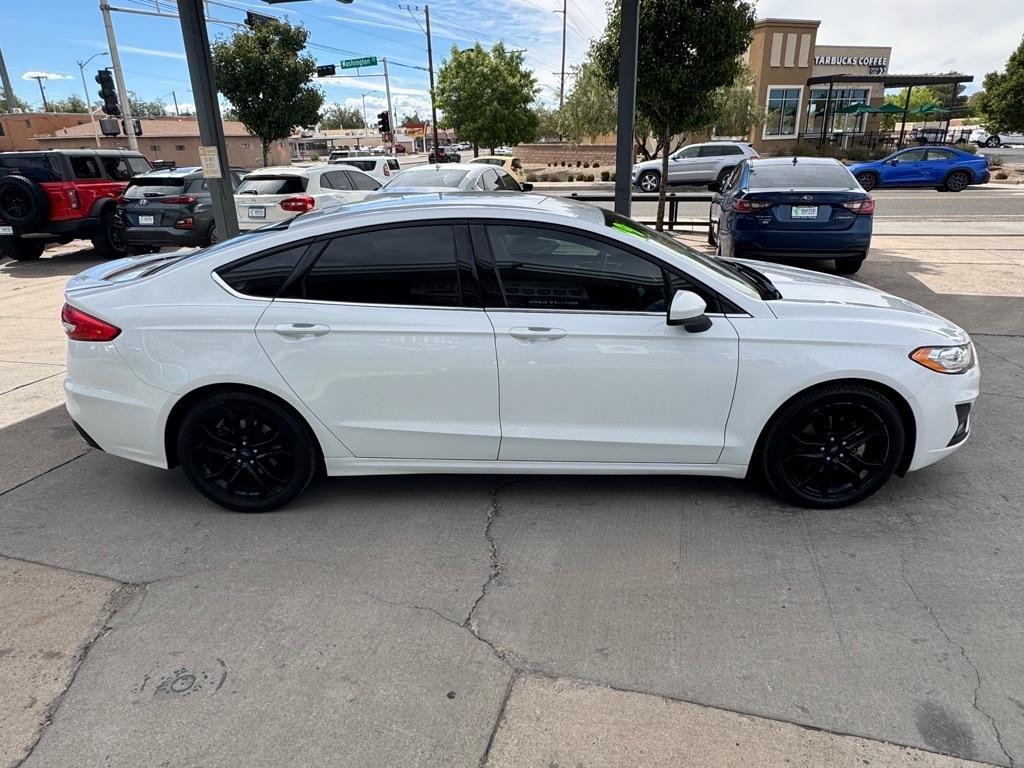 Ford Fusion SE FWD 2019