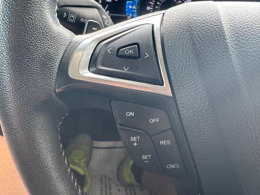 Ford Fusion SE FWD 2019