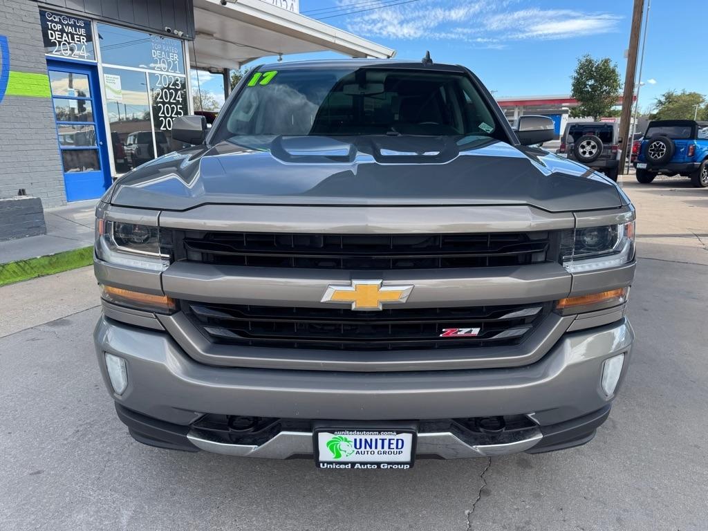 Chevrolet Silverado 1500 4WD Crew Cab 143.5" LT w/2LT 2017
