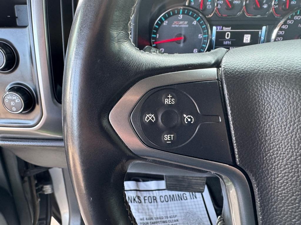Chevrolet Silverado 1500 4WD Crew Cab 143.5" LT w/2LT 2017