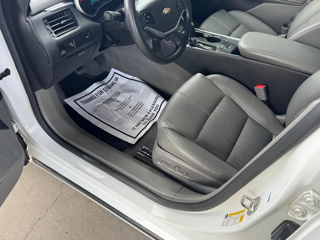 Chevrolet Impala 4dr Sdn LS w/1LS 2018
