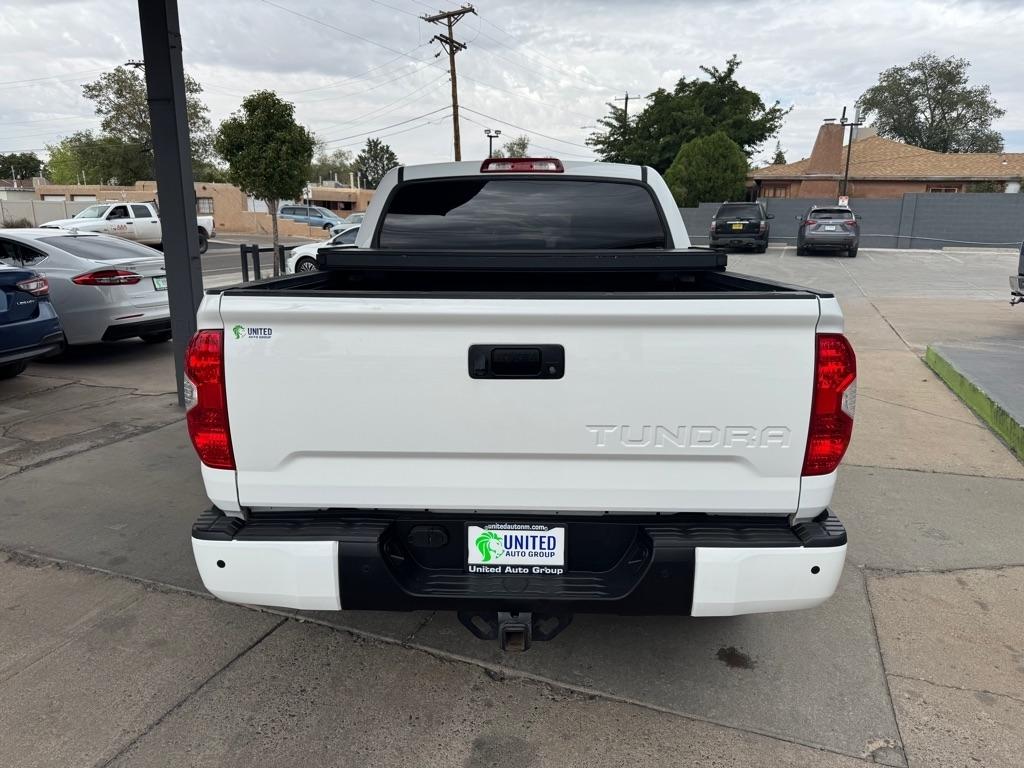 Toyota Tundra 4WD Truck CrewMax 5.7L FFV V8 6-Spd AT LTD (Natl) 2015