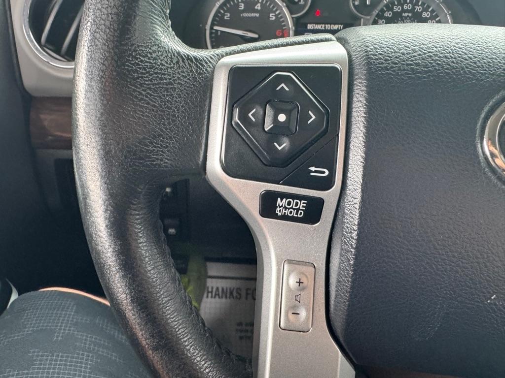 Toyota Tundra 4WD Truck CrewMax 5.7L FFV V8 6-Spd AT LTD (Natl) 2015